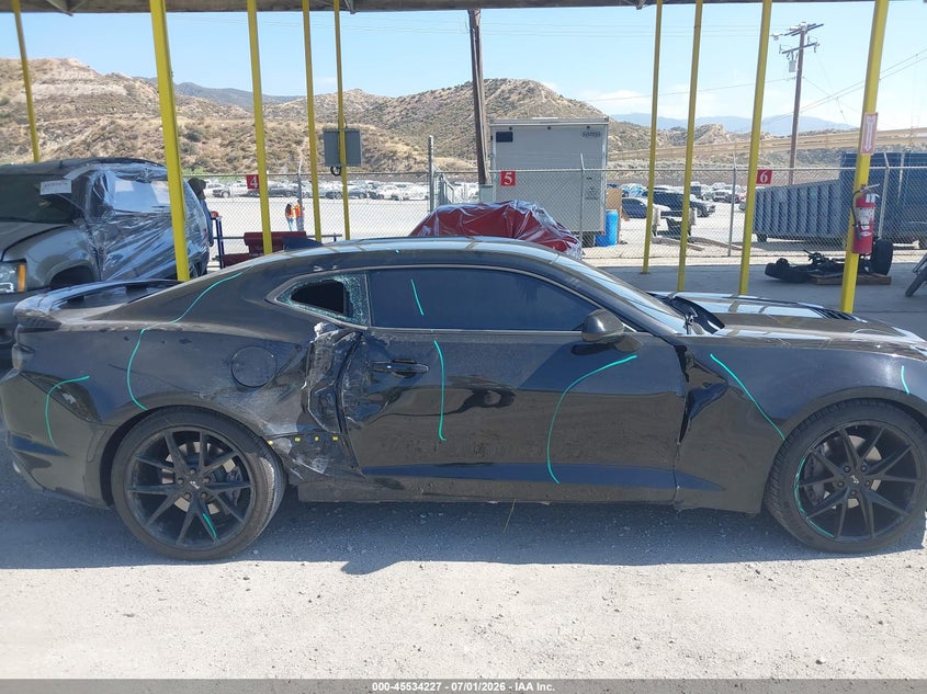 2019 CHEVROLET CAMARO auction photo 6