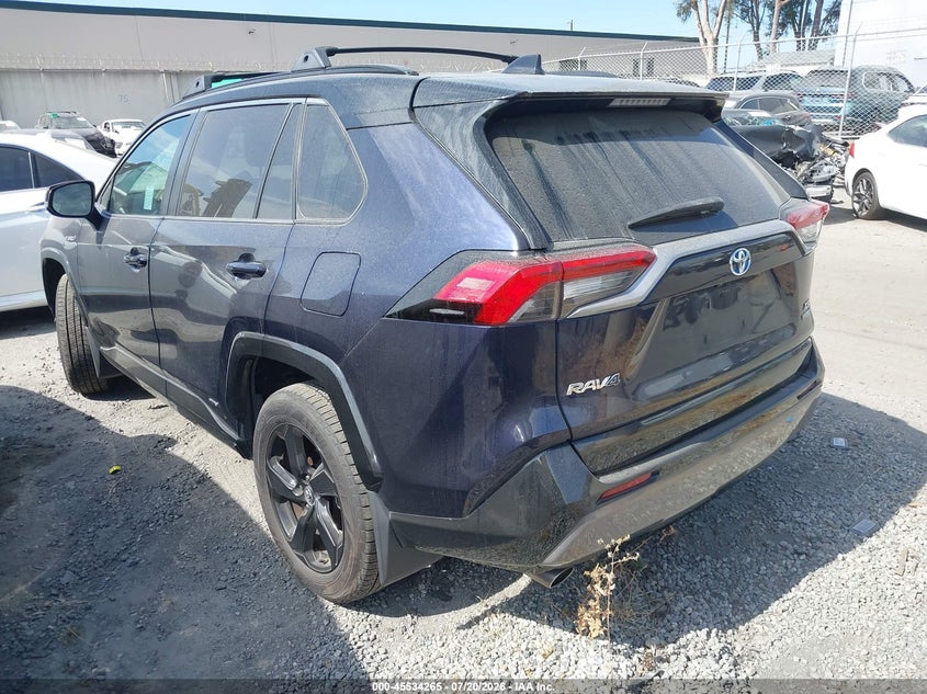 2019 TOYOTA RAV4 HYBRID XSE — Photo 3