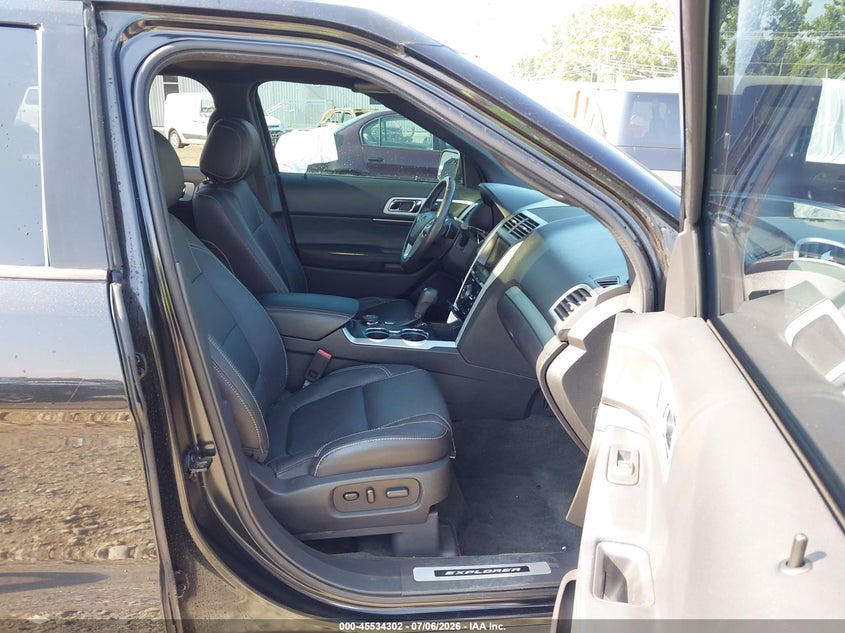 2014 FORD EXPLORER auction photo 5