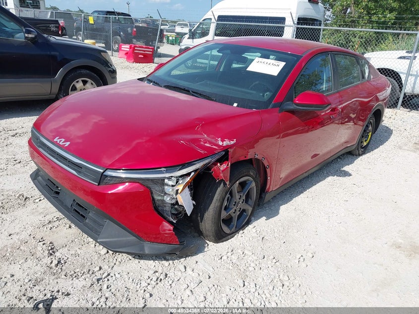Vin: 3kpft4de3se105527, lot: 46032612, kia k4 lxs 20252