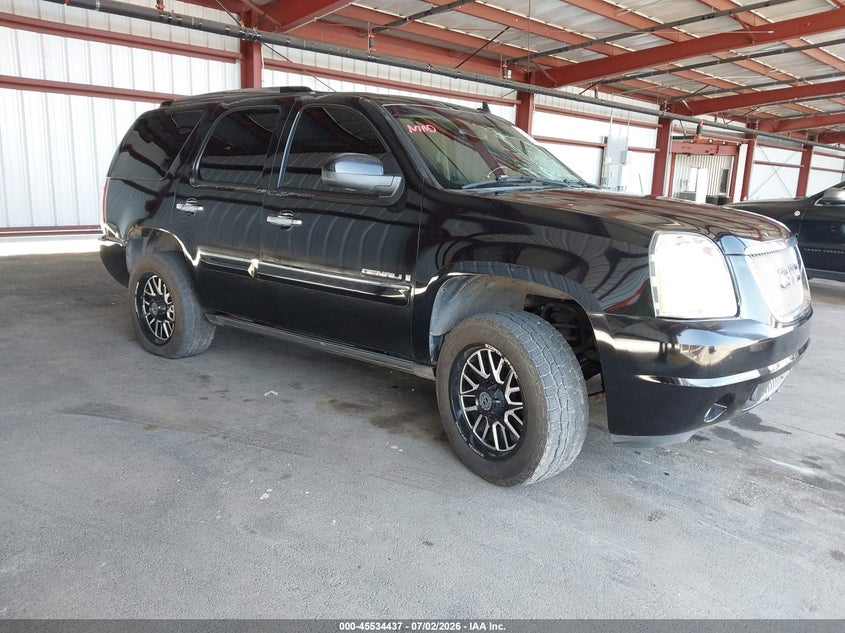2007 GMC YUKON DENALI auction photo 1
