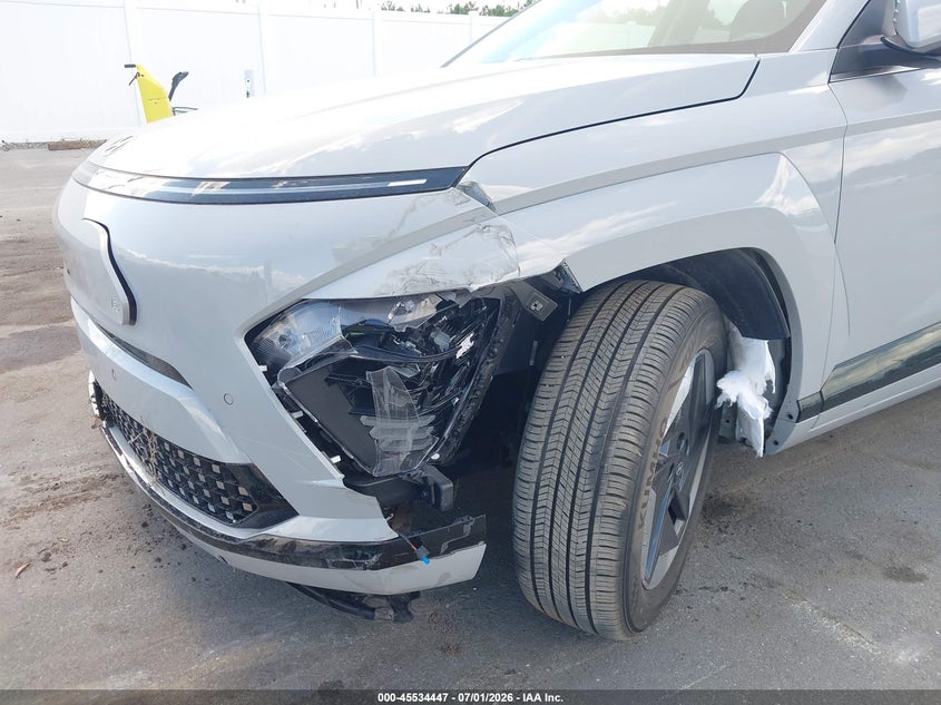 2025 HYUNDAI KONA ELECTRIC auction photo 6