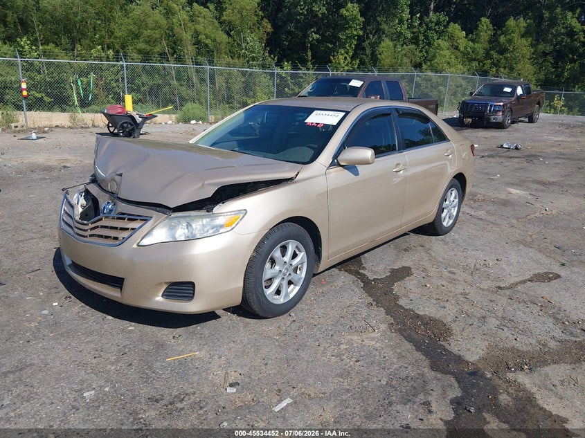 2011 Toyota Camry, Удар спереди, IAAI, VIN 4T1BF3EK6BU712913 — фото 2