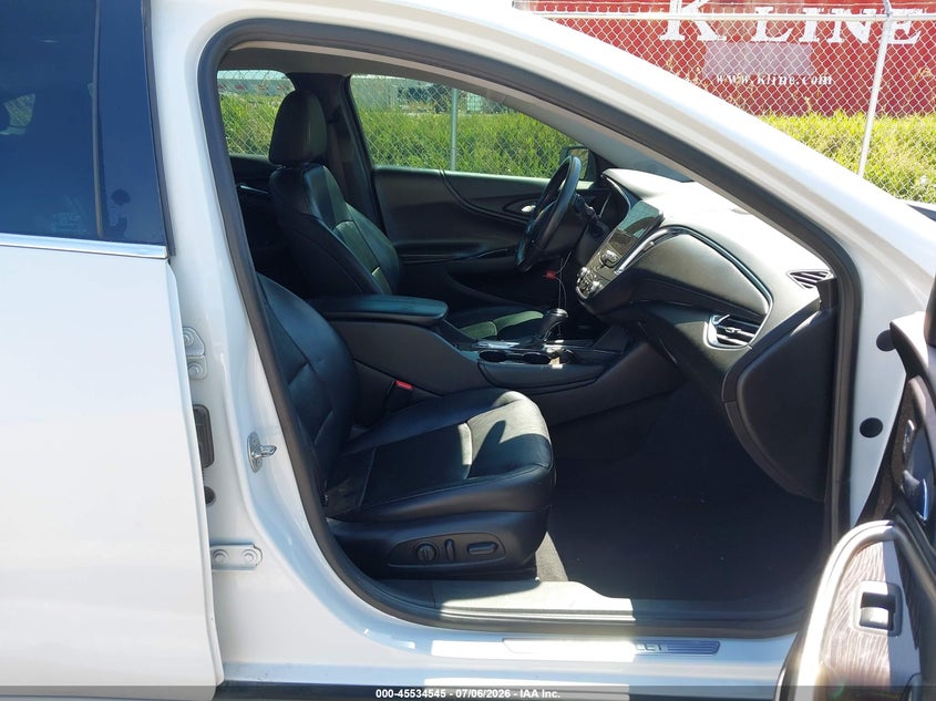 2016 CHEVROLET MALIBU auction photo 5