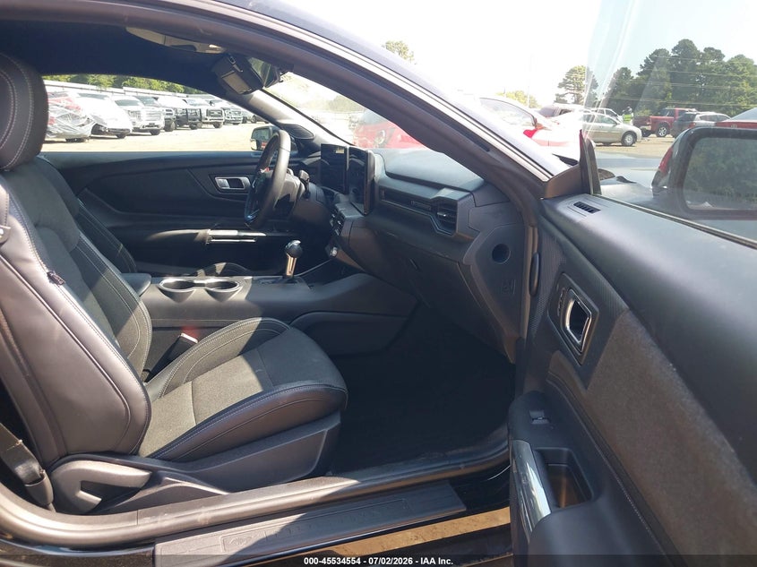 2024 FORD MUSTANG ECOBOOST FASTBACK/ECOBOOST PREMIUM FASTBACK — Photo 5