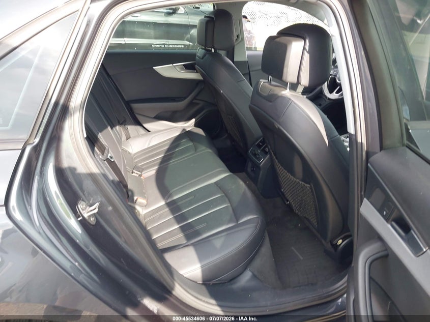 Фото 8 - AUDI A4