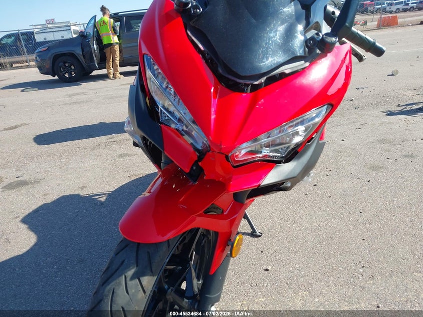 2021 Kawasaki Ex400 VIN: JKAEXKG1XMDAA2678 Lot: 45534684