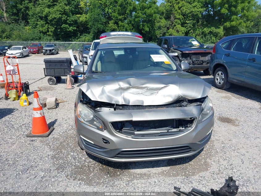 2014 VOLVO S60 auction photo 6