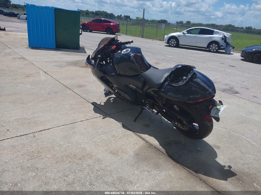 2025 SUZUKI GSX1300 auction photo 3