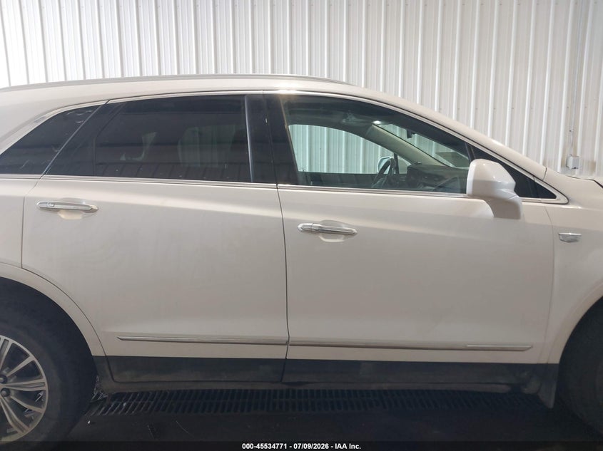 CADILLAC XT5 - zdjęcie 13