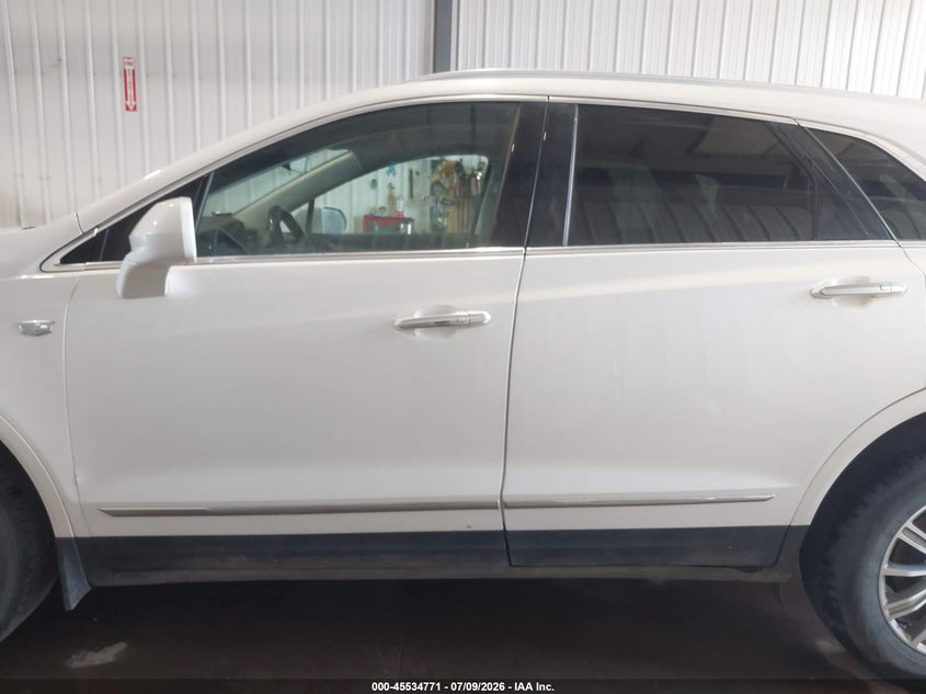 CADILLAC XT5 - zdjęcie 14