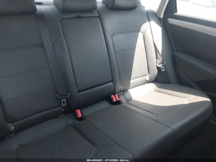 2013 VOLKSWAGEN PASSAT auction photo 8