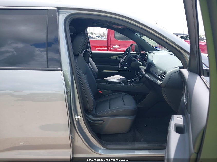 2026 CHEVROLET TRAVERSE FWD LT — Photo 5