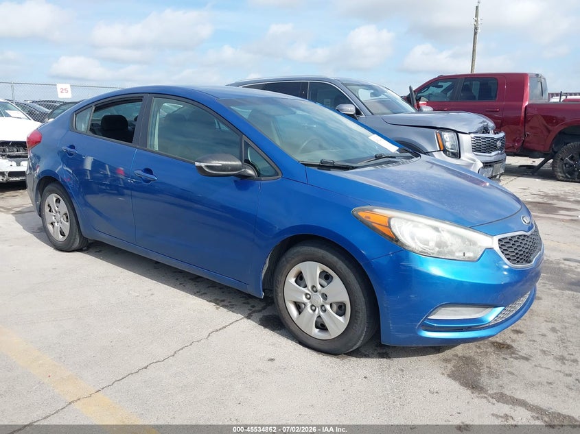 Vin: knafx4a65f5308533, lot: 46033106, kia forte lx 2015 img_1