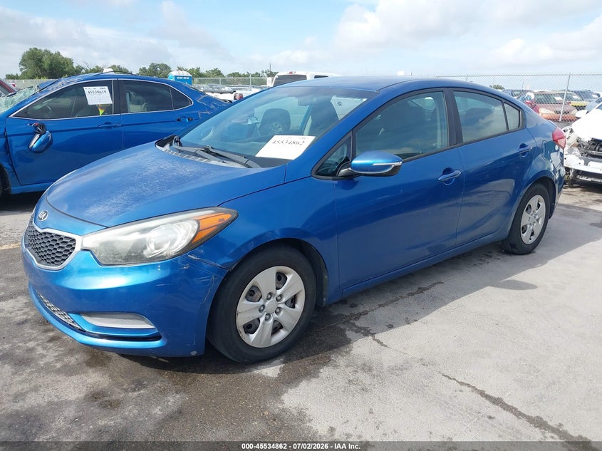 Фото 2 - KIA FORTE