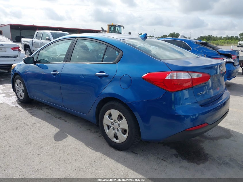 Фото 3 - KIA FORTE