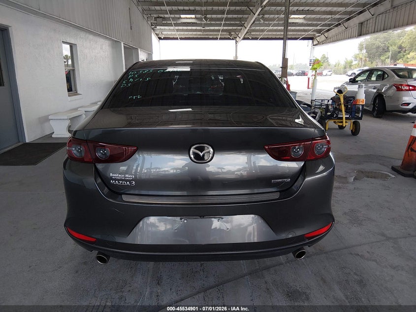 2021 MAZDA MAZDA3 SELECT — Photo 17