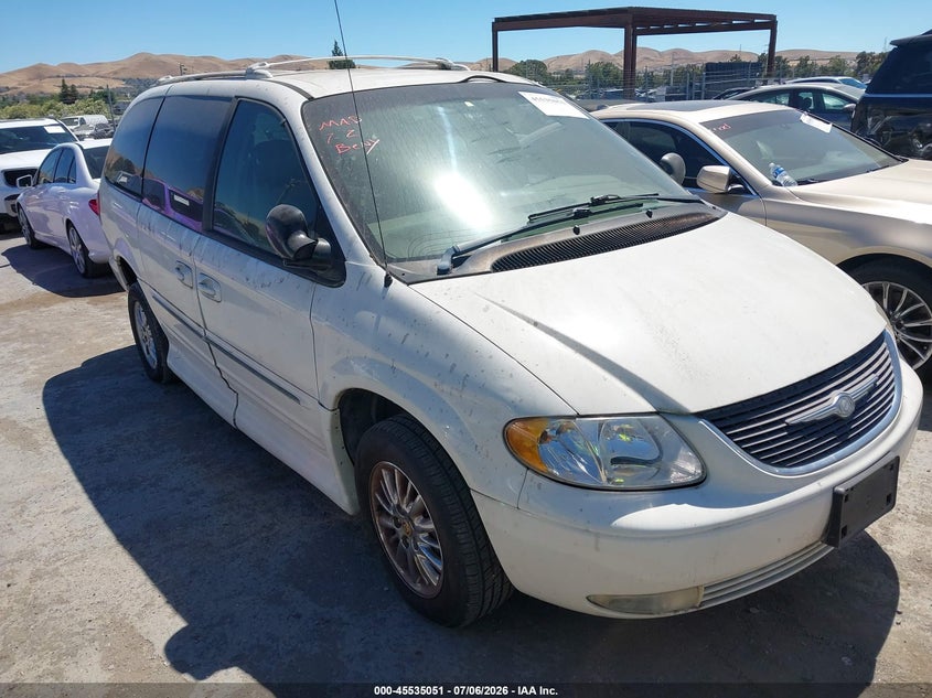 2002 Chrysler Town & Country Limited