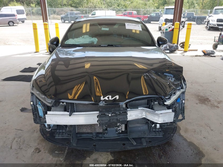 2022 KIA K5 auction photo 6