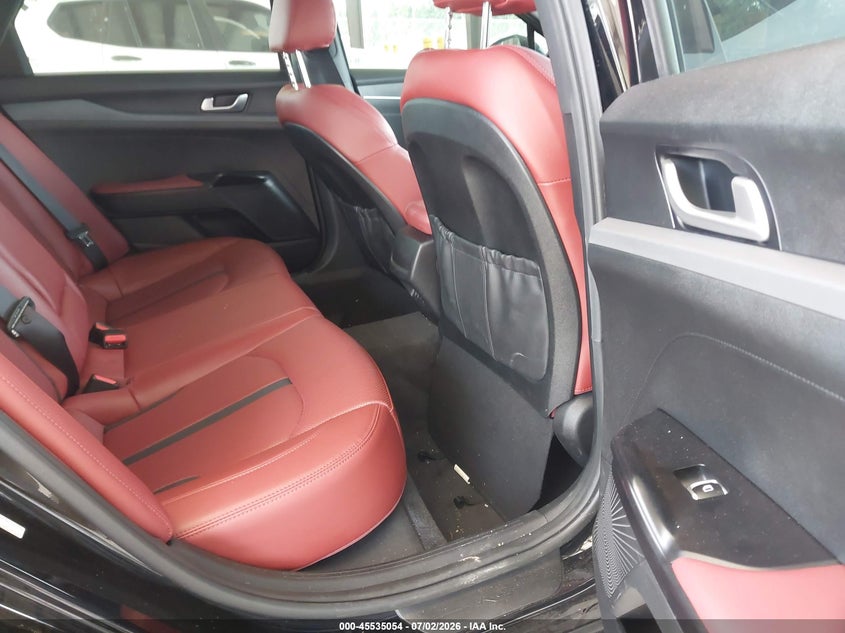 2022 KIA K5 auction photo 8