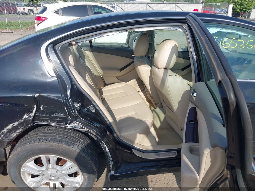 2010 NISSAN ALTIMA auction photo 8