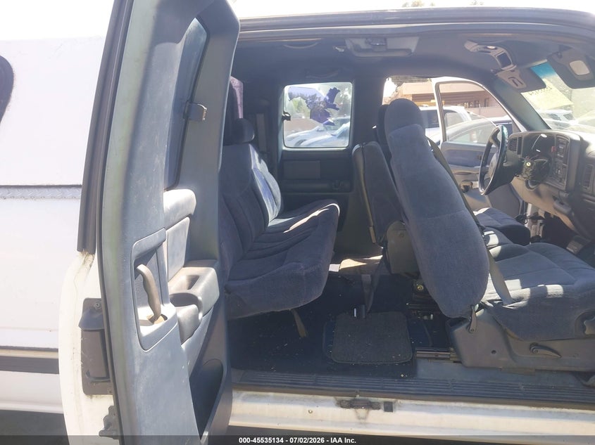 1999 CHEVROLET SILVERADO 2500 auction photo 8