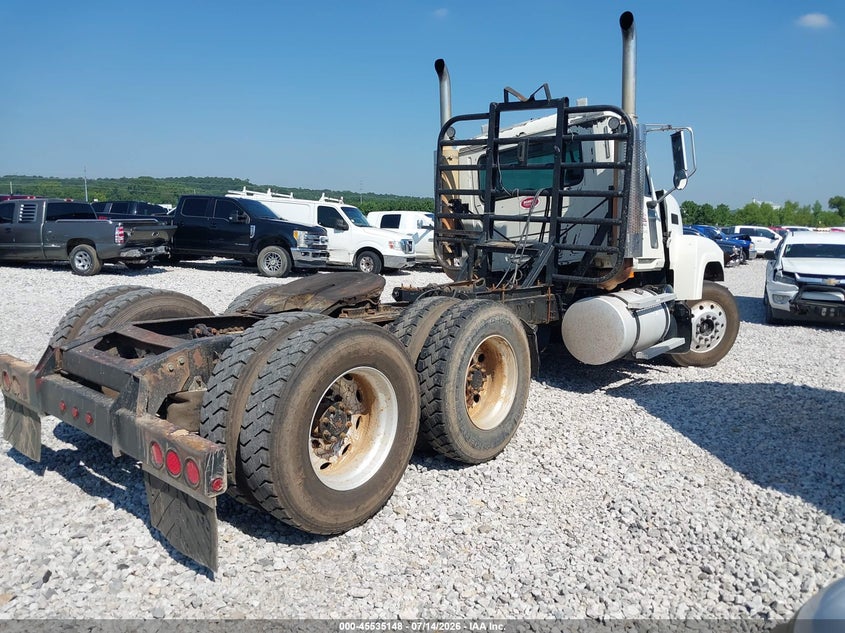 2007 MACK 600 auction photo 4