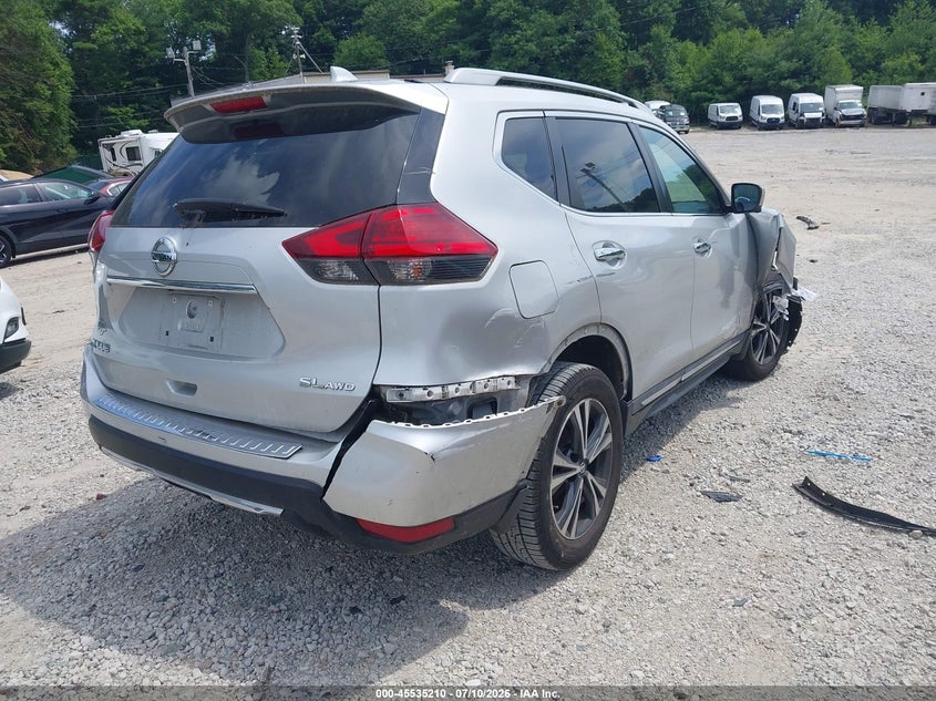 2017 NISSAN ROGUE auction photo 4