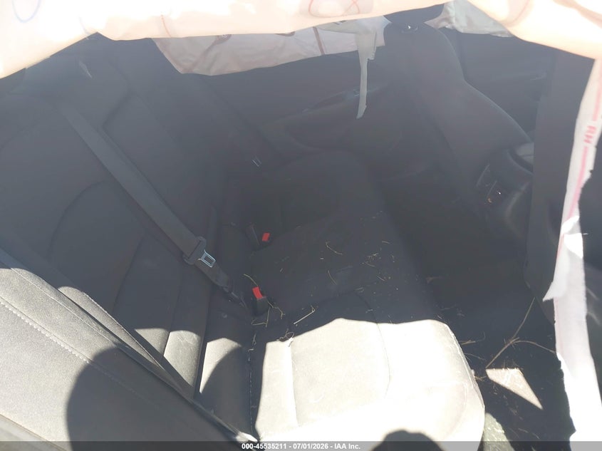 2017 CHEVROLET MALIBU auction photo 8