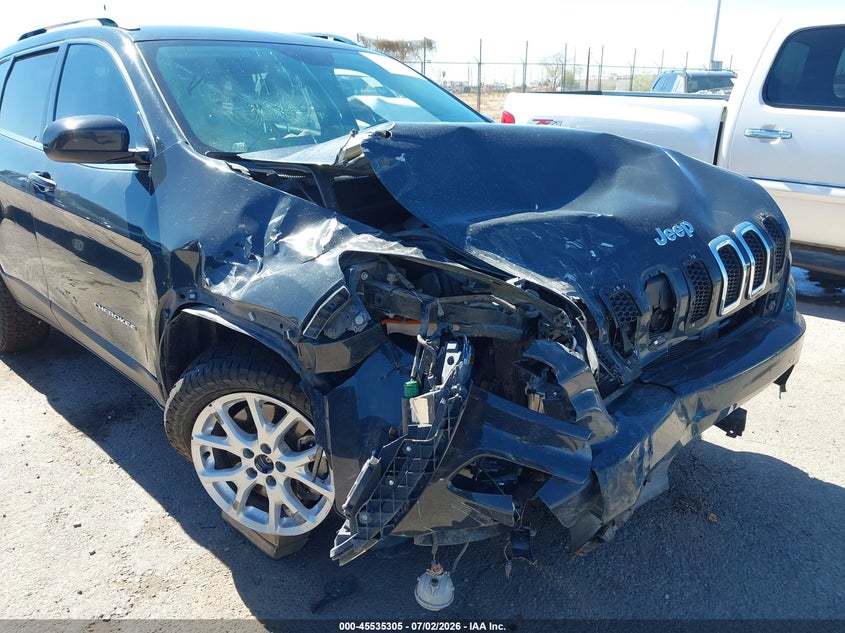 2018 JEEP CHEROKEE auction photo 6