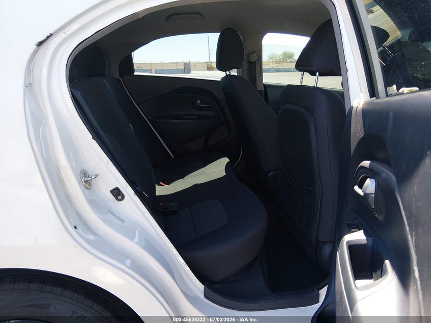 2014 KIA RIO auction photo 8