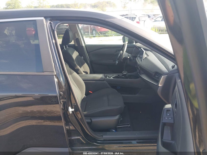 AtlanticExpress - Nissan Rogue Sport