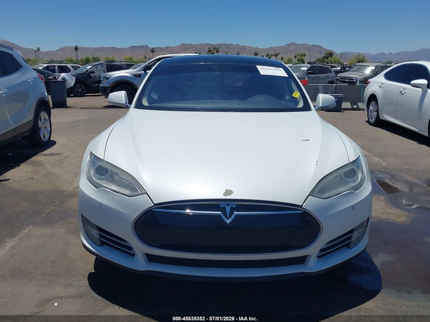 2014 Tesla Model S P85 VIN: 5YJSA1H12EFP50520 Lot: 45535352
