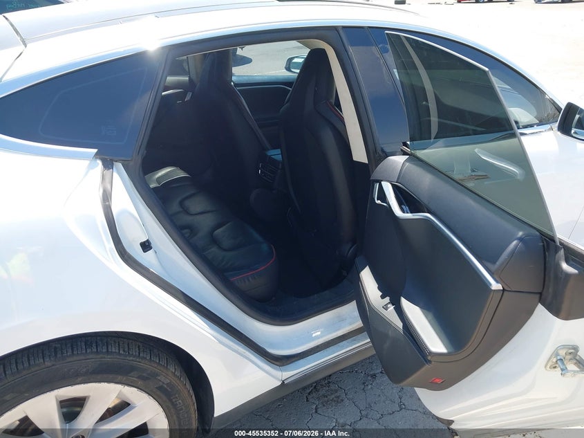 2014 Tesla Model S P85 VIN: 5YJSA1H12EFP50520 Lot: 45535352