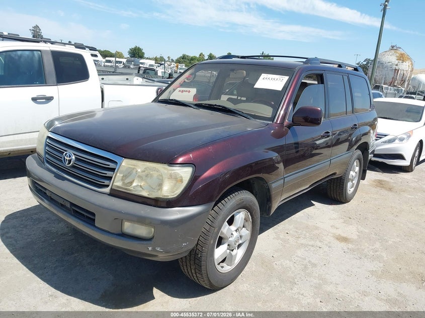 2003 TOYOTA LAND CRUISER auction photo 2