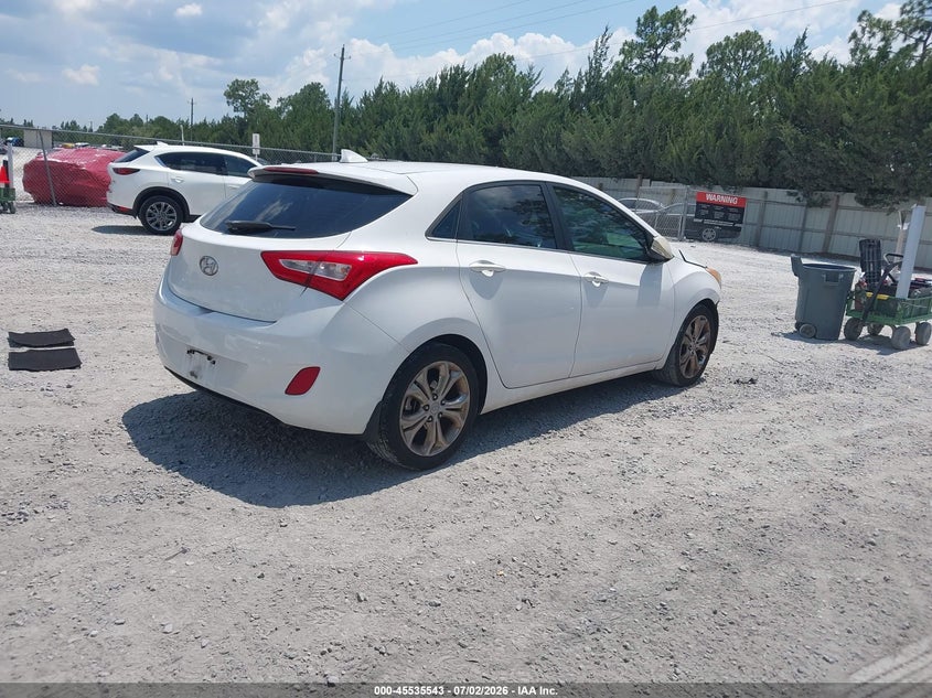 2014 HYUNDAI ELANTRA GT auction photo 4