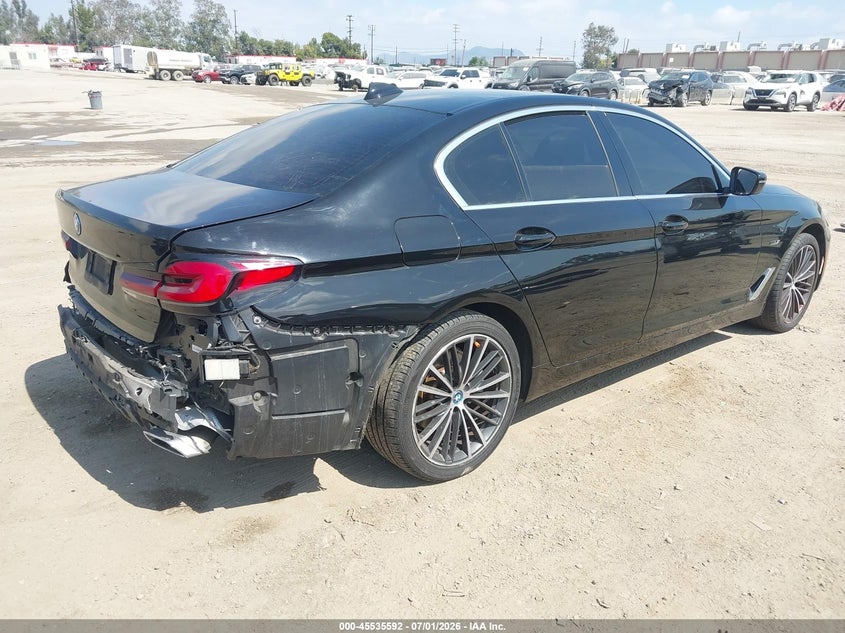2022 BMW 530E auction photo 4