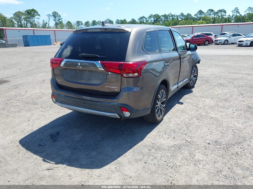 2017 MITSUBISHI OUTLANDER auction photo 4