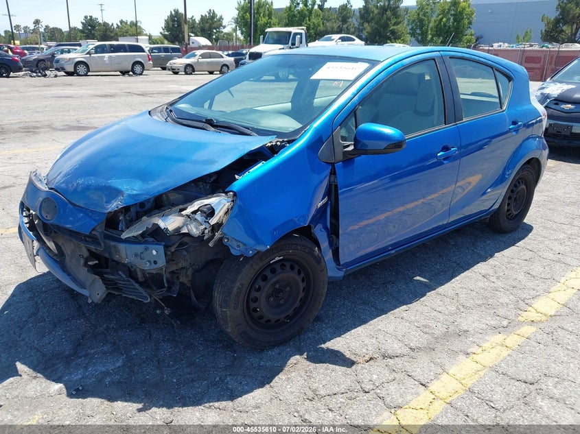 JTDKDTB35E1565819 2014 Toyota Prius C One photo 1