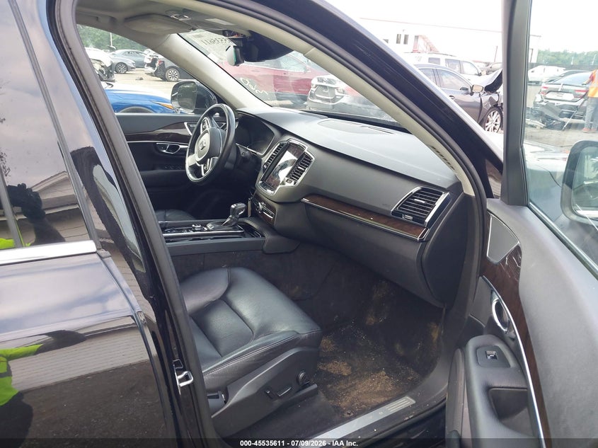 2016 VOLVO XC90 auction photo 5