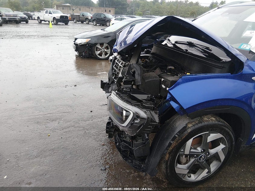 2025 HYUNDAI VENUE auction photo 6