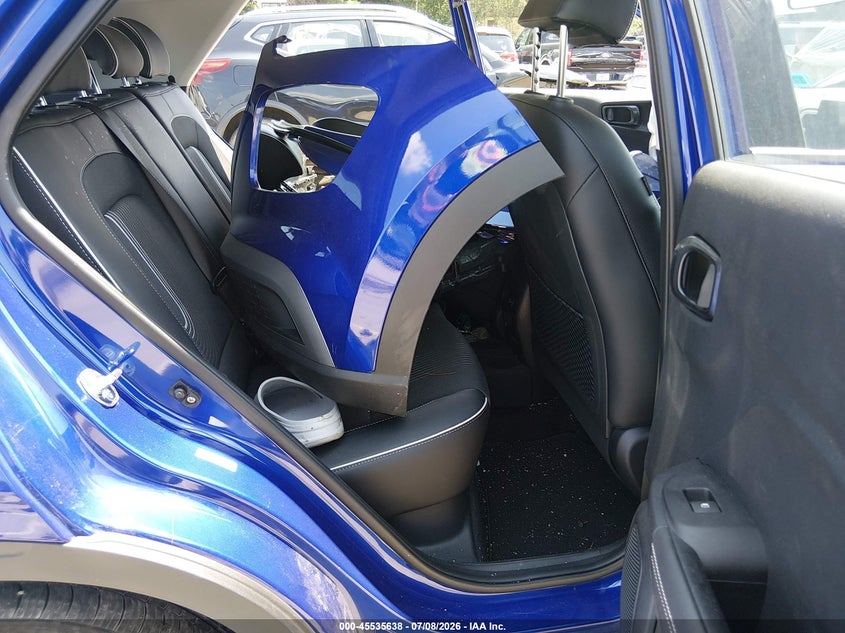 2025 HYUNDAI VENUE auction photo 8