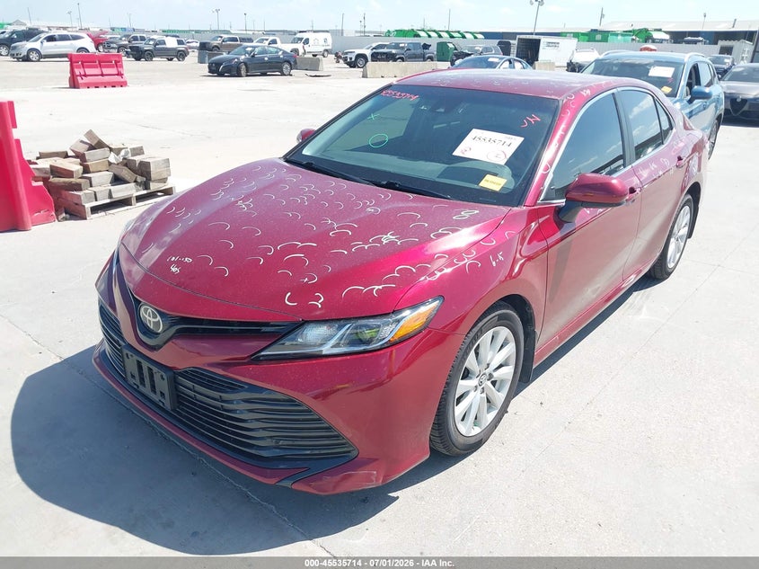 2018 TOYOTA CAMRY auction photo 2