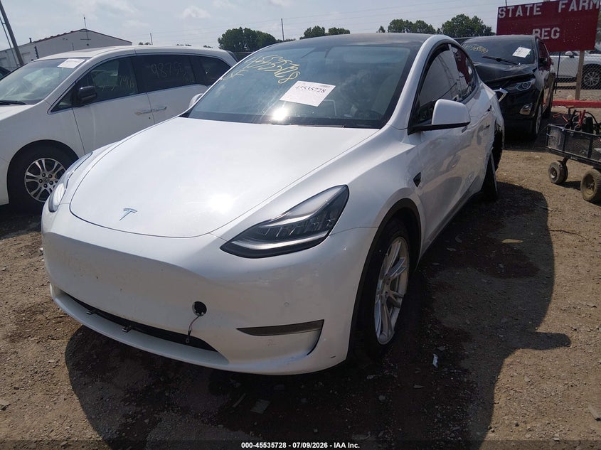 2021 TESLA MODEL Y auction photo 2