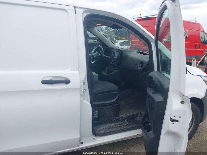 2021 MERCEDES-BENZ METRIS auction photo 5