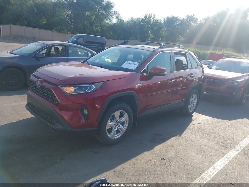 2021 Toyota Rav4 Hybrid Xle, Удар сзади, IAAI, VIN 2T3RWRFV4MW125808 — фото 2