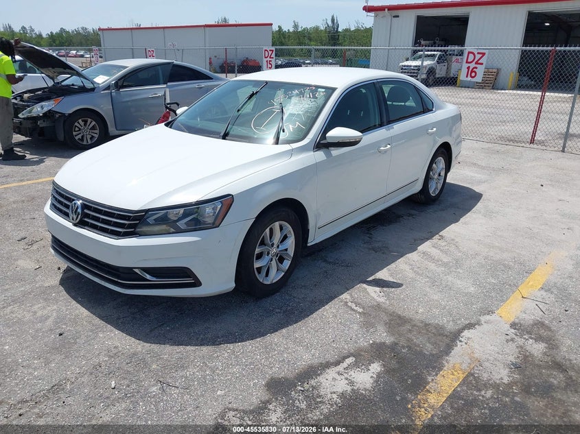 2016 Volkswagen Passat 1.8t S 1VWAT7A39GC010187 photo 1
