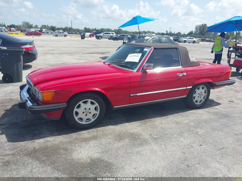 1987 Mercedes-Benz 560 Sl VIN: WDBBA48D7HA064772 Lot: 45535844