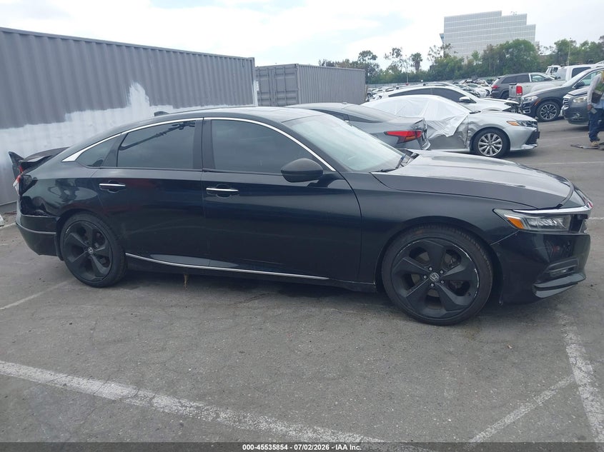2018 HONDA ACCORD TOURING — Фото 13