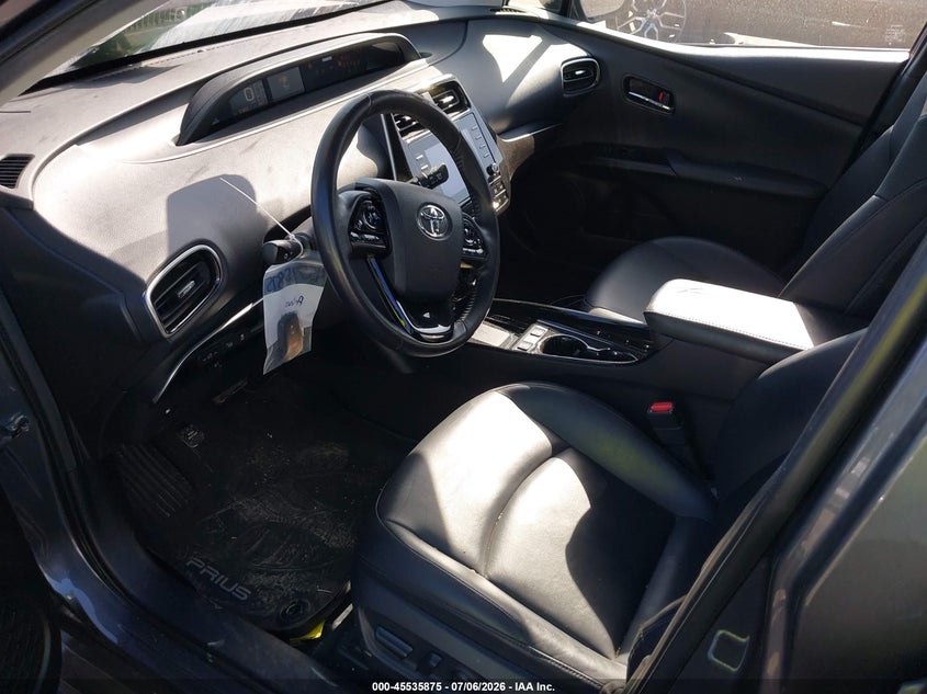 2020 TOYOTA PRIUS XLE — Photo 18